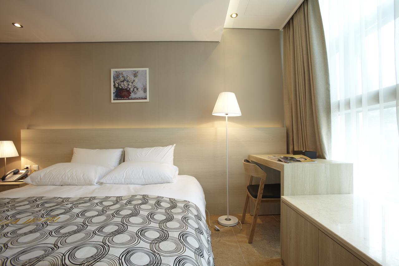 Hotel Sopra Incheon Cheongna Exteriör bild