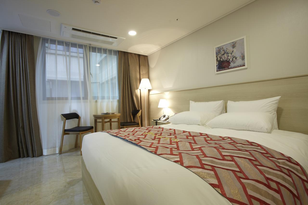 Hotel Sopra Incheon Cheongna Exteriör bild