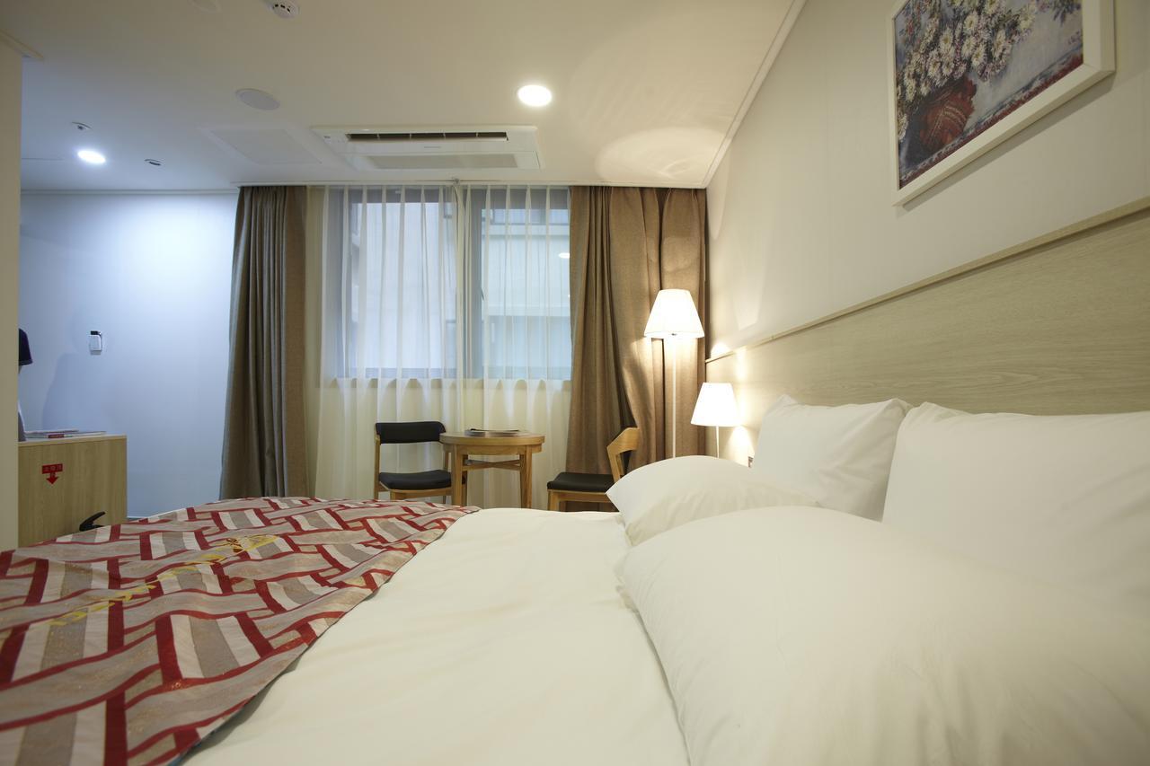 Hotel Sopra Incheon Cheongna Exteriör bild