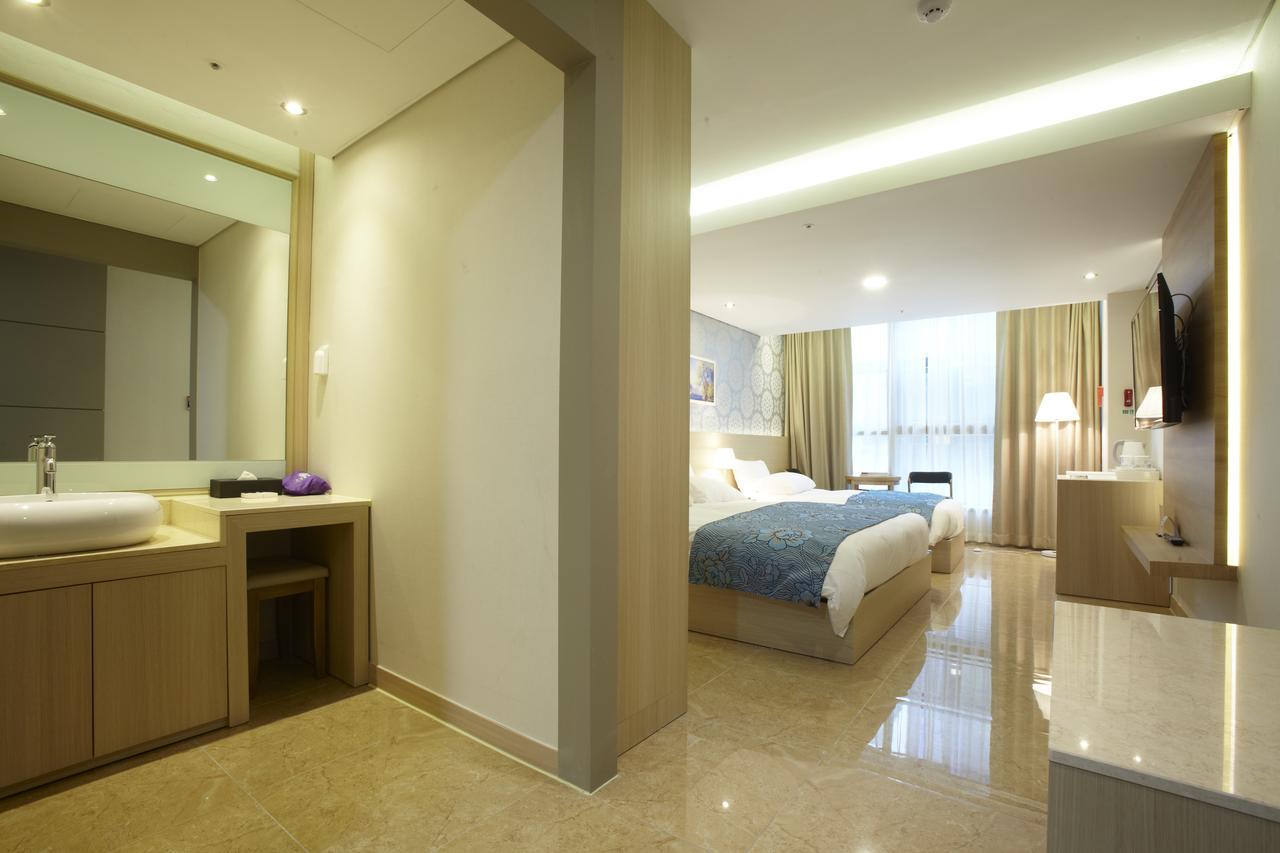 Hotel Sopra Incheon Cheongna Exteriör bild