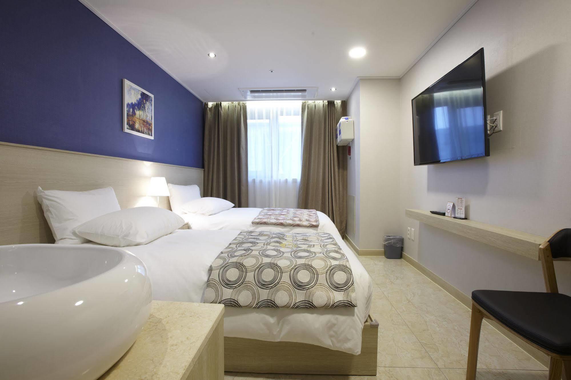 Hotel Sopra Incheon Cheongna Exteriör bild