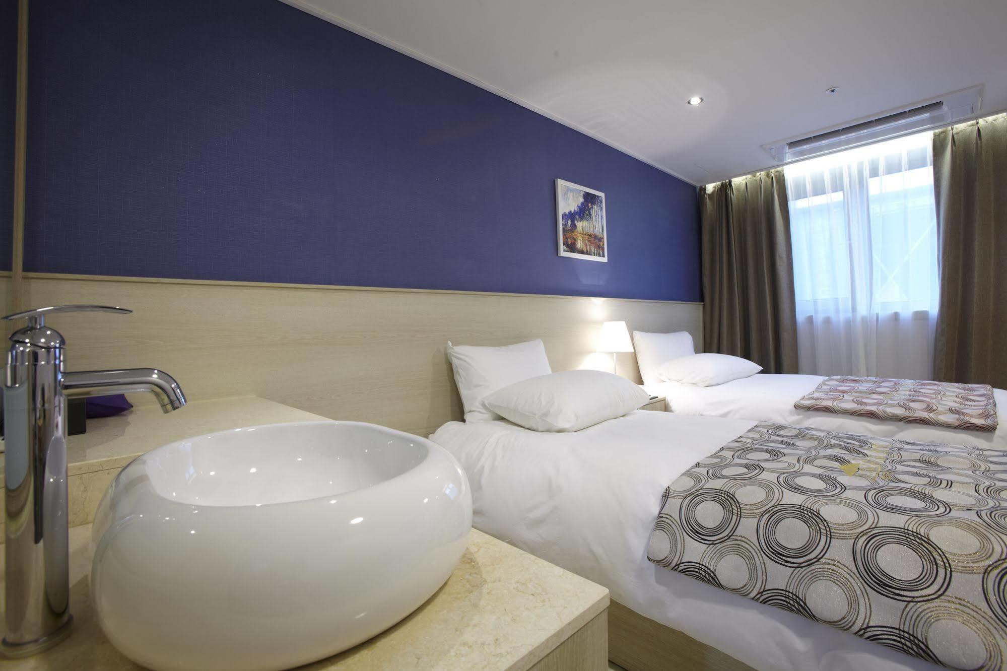 Hotel Sopra Incheon Cheongna Exteriör bild