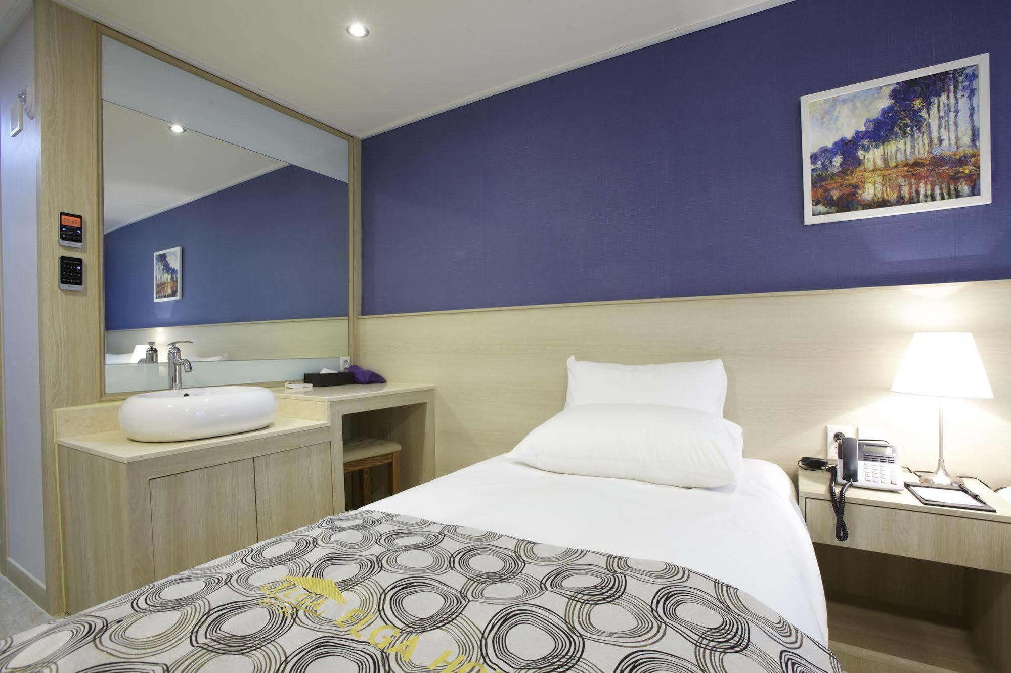 Hotel Sopra Incheon Cheongna Exteriör bild