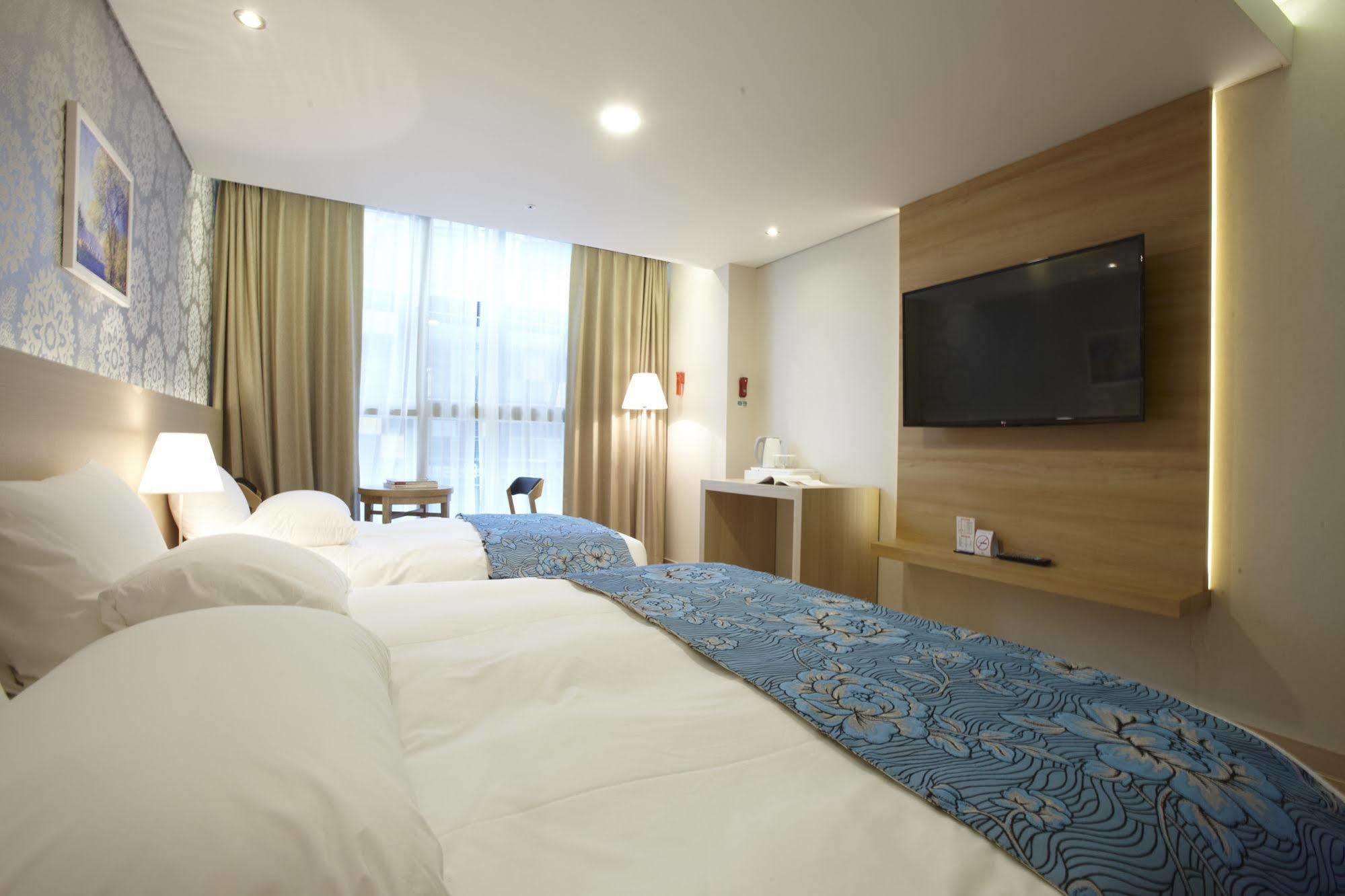 Hotel Sopra Incheon Cheongna Exteriör bild